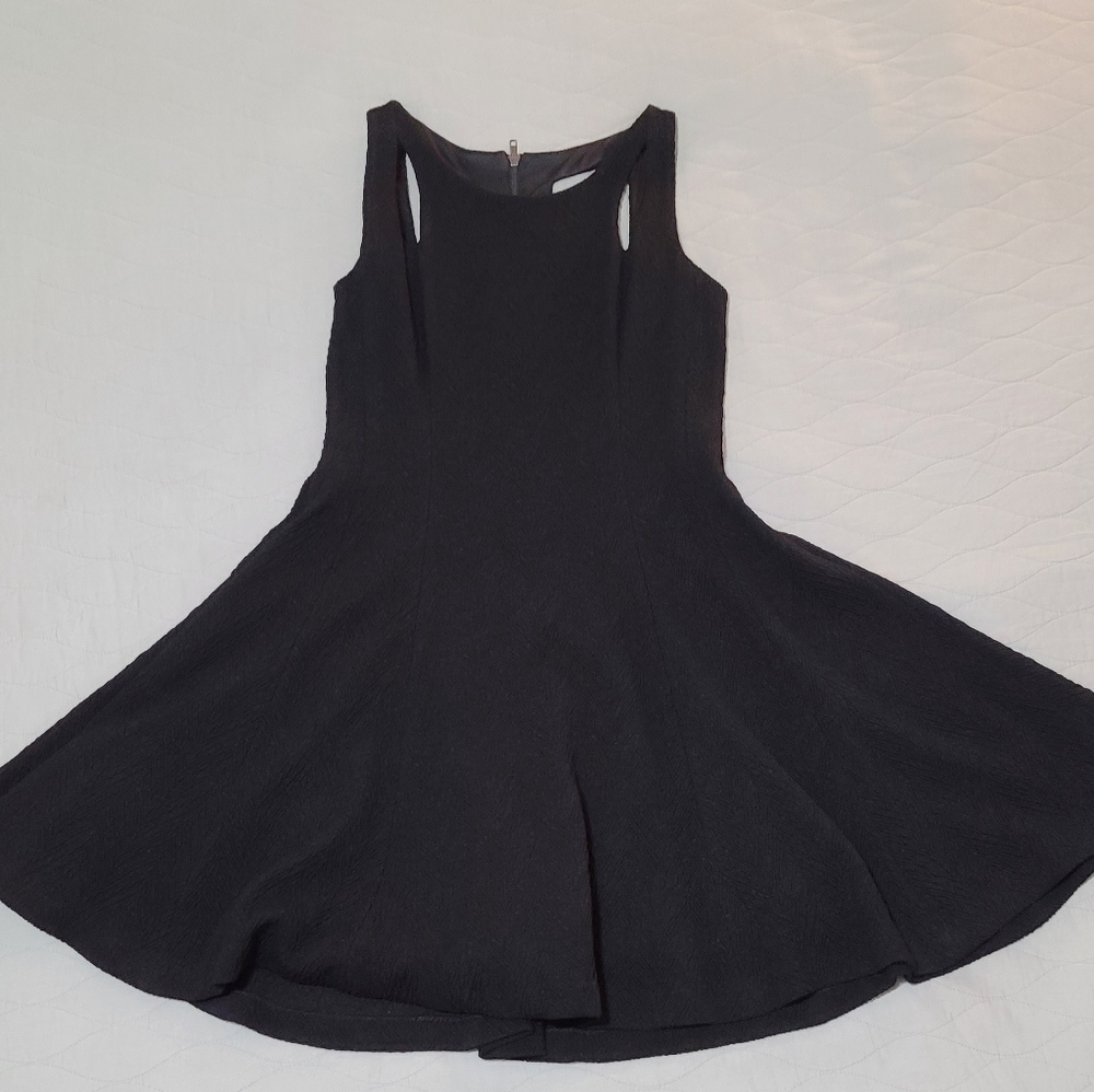 NWOT Vera Wang Back-Zip Flare Dress - Black, Size 12